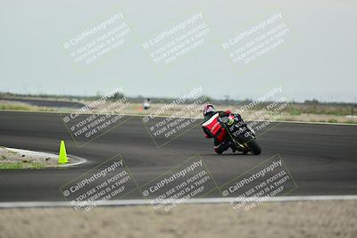 media/Apr-18-2025-TrackDaz (Fri) [[45f5874c44]]/A Group/Session 2 (Turn 10)/